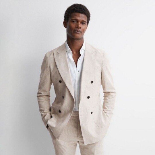 ANZÜGE UND TAILORING IM OUTLET